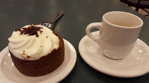 Book Store «Barnes & Noble», reviews and photos, 235 Union St, Waterbury, CT 06706, USA