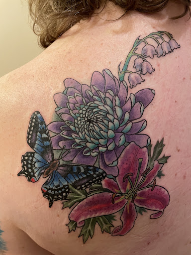 Explore straight line tattoo ideas, creative tattoo ideas in Downingtown, available at M & M Tattooing