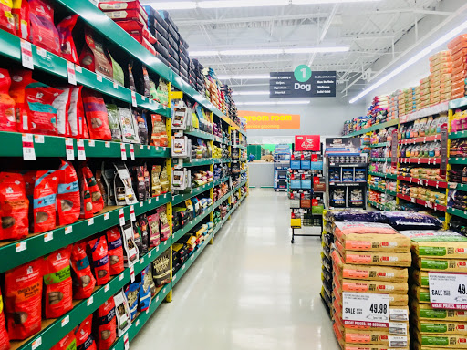 Pet Supply Store «Pet Supplies Plus», reviews and photos, 4923 Sheridan St, Hollywood, FL 33021, USA