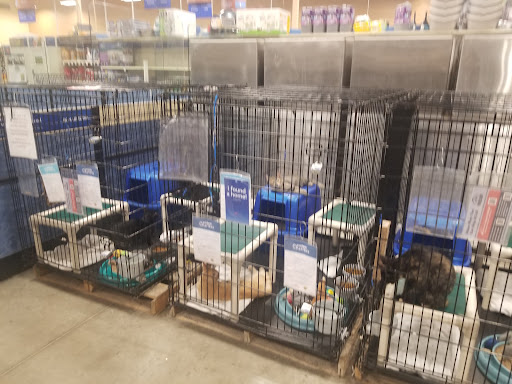 Pet Supply Store «PetSmart», reviews and photos, 3450 N Morrison Rd, Muncie, IN 47304, USA