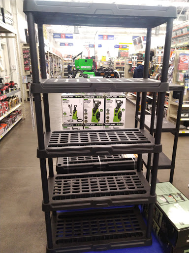 Hardware Store «Harbor Freight Tools», reviews and photos, 1349 N Blackstone Ave, Fresno, CA 93703, USA