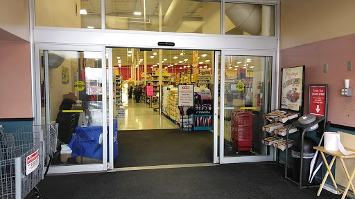 Grocery Store «H-E-B Grocery», reviews and photos, 101 S Clay St, Ennis, TX 75119, USA