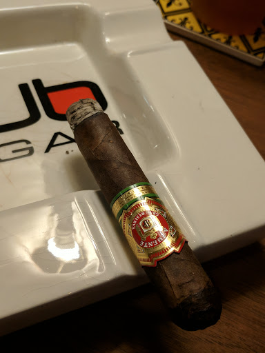 Cigar Shop «Executive Cigar Shop & Lounge», reviews and photos, 837 E New Haven Ave, Melbourne, FL 32901, USA