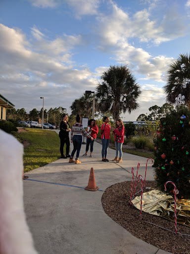 Recreation Center «North Fort Myers Recreation Center», reviews and photos, 2000 N Recreation Park Way, North Fort Myers, FL 33903, USA