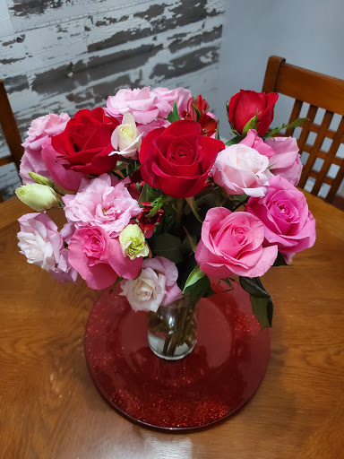 Florist «Pretty Petals Floral Boutique», reviews and photos, 2932 Hillcrest Dr, San Antonio, TX 78201, USA