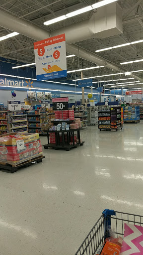 Department Store «Walmart Supercenter», reviews and photos, 2111 N Jackson St, Tullahoma, TN 37388, USA