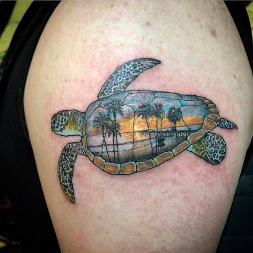 Tattoo Shop «Dallas Tattoo & Arts Company», reviews and photos, 2712 Live Oak St, Dallas, TX 75204, USA