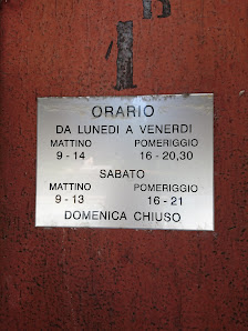 Food House Snc di Giglio Michele e C. Viale Lomellina, 1, 20090 Buccinasco MI, Italia