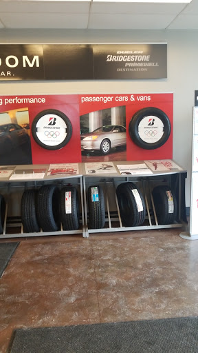 Tire Shop «Firestone Complete Auto Care», reviews and photos, 7237 W Dempster St, Niles, IL 60714, USA