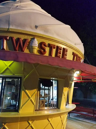 Ice Cream Shop «Twistee Treat», reviews and photos, 7449 Laredo Dr, Hudson, FL 34667, USA