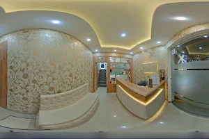Gold Salon-Salon In Hoshiarpur, Hair Salon, Beauty, Makeup Salon In Hoshiarpur image