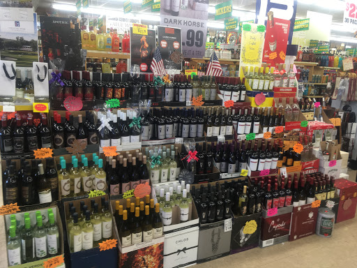 Liquor Store «Warren County Liquors LLC», reviews and photos, 260 W Washington Ave, Washington, NJ 07882, USA