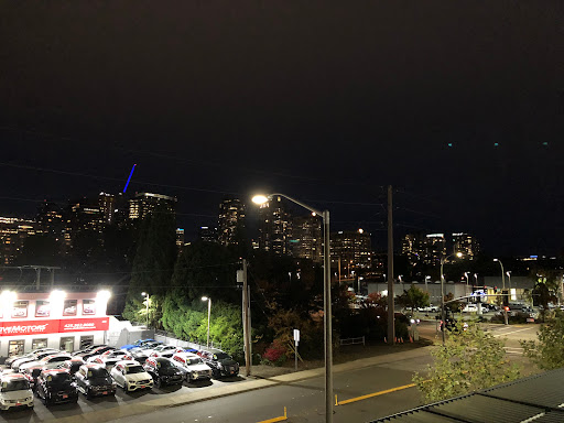 Used Car Dealer «Definitive Motors», reviews and photos, 203 116th Ave NE, Bellevue, WA 98004, USA
