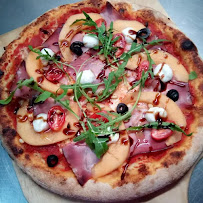 Pizza du Pizzas à emporter Nulle Pizz'Ailleurs à Genay - n°1