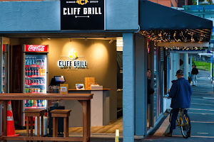CLIFF GRILL
