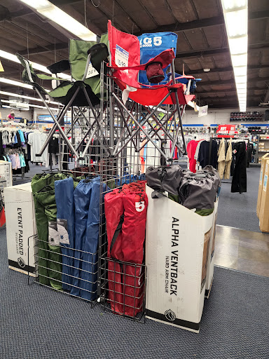 Sporting Goods Store «Big 5 Sporting Goods», reviews and photos, 2259 N Fremont St, Monterey, CA 93940, USA