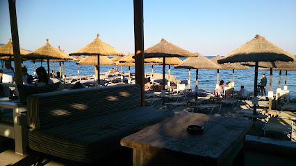 Acqua Cafe Bar / Beach Bar