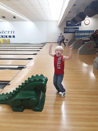 Bowling Alley «Eastern Lanes», reviews and photos, 6943 Coles Rd, Middletown, OH 45044, USA