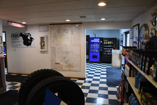 Auto Parts Store «ATC Auto Truck Center Inc», reviews and photos, 941 66th Ave SW, Cedar Rapids, IA 52404, USA