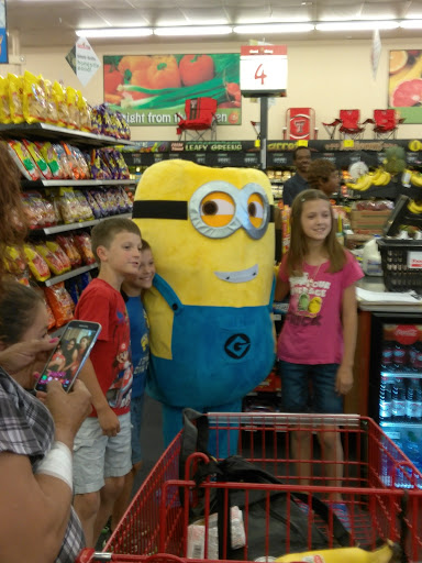 Grocery Store «Food King», reviews and photos, 2706 26th St, Lubbock, TX 79410, USA