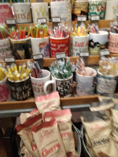 American Restaurant «Cracker Barrel Old Country Store», reviews and photos, 550 Co Rd 117, Buda, TX 78610, USA