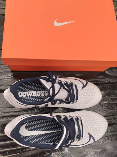 Clothing Store «Nike Factory Store», reviews and photos, 2950 I-20 Frontage Rd #755, Grand Prairie, TX 75052, USA