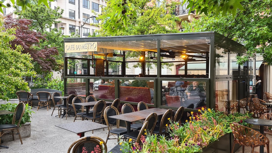 Café du métro à Levallois-Perret
