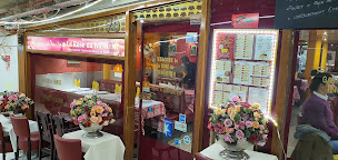 Photo n°37 de Rose de Kashmir à Paris ()