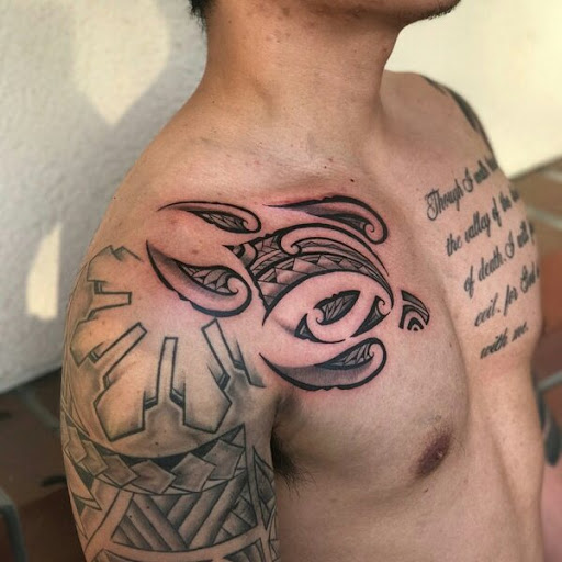 Explore moon tattoo ideas for females, creative tattoo ideas in Fremont, available at Inkies Tattoo Studio
