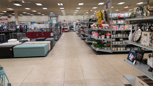 Clothing Store «Burlington Coat Factory», reviews and photos, 1716 Jantzen Beach Center, Portland, OR 97217, USA