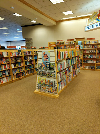 Book Store «Barnes & Noble», reviews and photos, 960 S Colorado Blvd, Glendale, CO 80246, USA