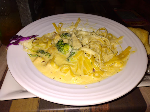 Shopping Mall «12th St Plaza», reviews and photos, 1275 US-1, Vero Beach, FL 32960, USA