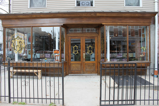 Tattoo Shop «Greenpoint Tattoo Company», reviews and photos, 131 Meserole Ave, Brooklyn, NY 11222, USA