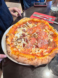 Pizza du Restaurant italien Carmina à Nanterre - n°11