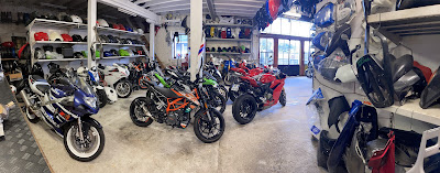 Broken Moto à Jazennes