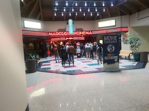 Shopping Mall «Shakopee Town Square Mall», reviews and photos, 2100 Shakopee Town Square, Shakopee, MN 55379, USA