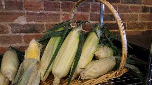 Natural Foods Store «Herb and Olive Market», reviews and photos, 32 Public Square, Elizabethtown, KY 42701, USA