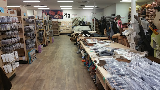 Leather Goods Store «Tandy Leather Indianapolis-112», reviews and photos, 3019 N High School Rd, Indianapolis, IN 46224, USA