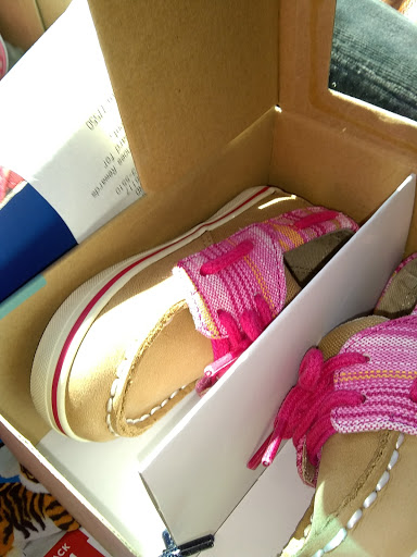 Shoe Store «Rack Room Shoes», reviews and photos, 2448 Berryhill Rd, Montgomery, AL 36117, USA