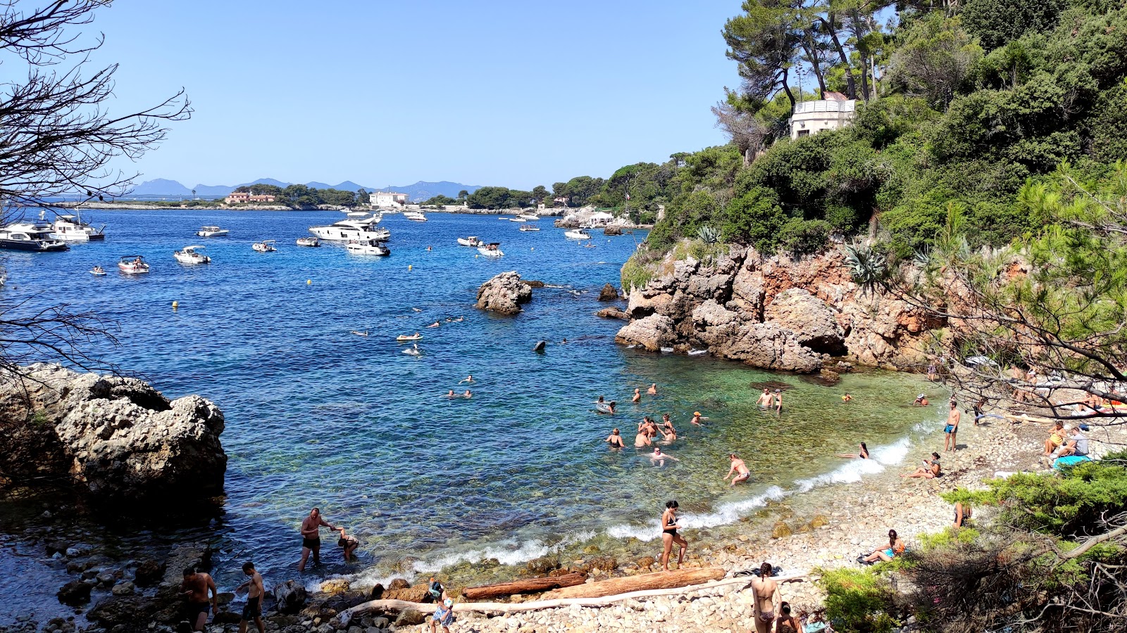 Bay of Antibes Billionaires'in fotoğrafı çok temiz temizlik seviyesi ile