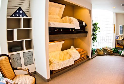 Funeral Home «Virgil T Golden Funeral Services», reviews and photos, 605 Commercial St SE, Salem, OR 97301, USA