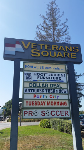 Furniture Store «Hoot Judkins Furniture», reviews and photos, 1269 Veterans Blvd, Redwood City, CA 94063, USA