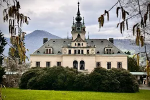 Castle park in Velké Březno image