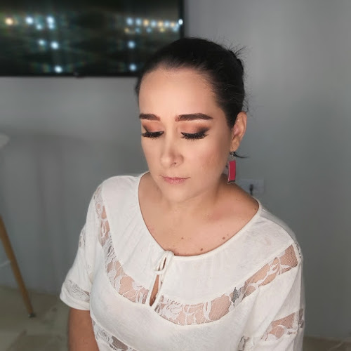 Maquillaje Profesional y Peinado - Priscila Maldonado - Guayaquil