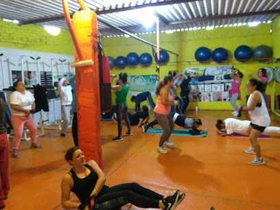 FIT CLUB I.DIST.HERBALIFE - Calle Sta María 23, Centro, 38940 Yuriria, Gto., Mexico