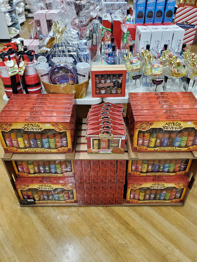 Department Store «Bed Bath & Beyond», reviews and photos, 1121 NJ-34, Aberdeen Township, NJ 07747, USA