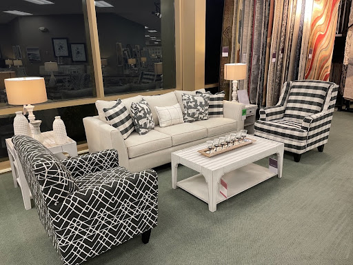 Furniture Store «Raymour & Flanigan Furniture and Mattress Store», reviews and photos, 1314 US-22, Phillipsburg, NJ 08865, USA