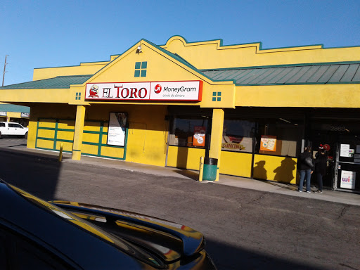 El Toro Market, 2868 W Rialto Ave, Rialto, CA 92376, USA, 