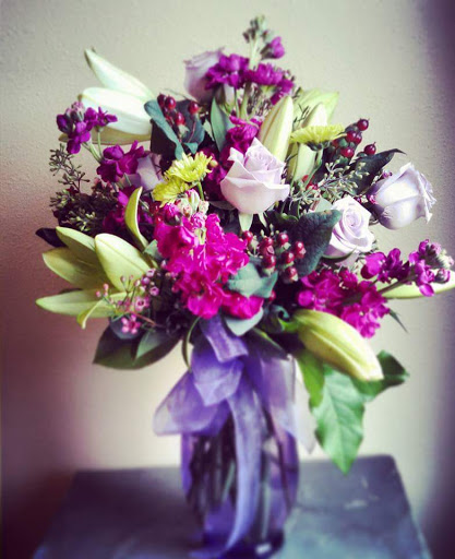 Garden Center «The Potting Shed Garden & Gifts and Urban Meadows Floral», reviews and photos, 1717 Devney Dr, Altoona, WI 54720, USA