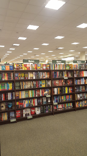 Book Store «Barnes & Noble», reviews and photos, 861 N E Mall Blvd, Hurst, TX 76053, USA